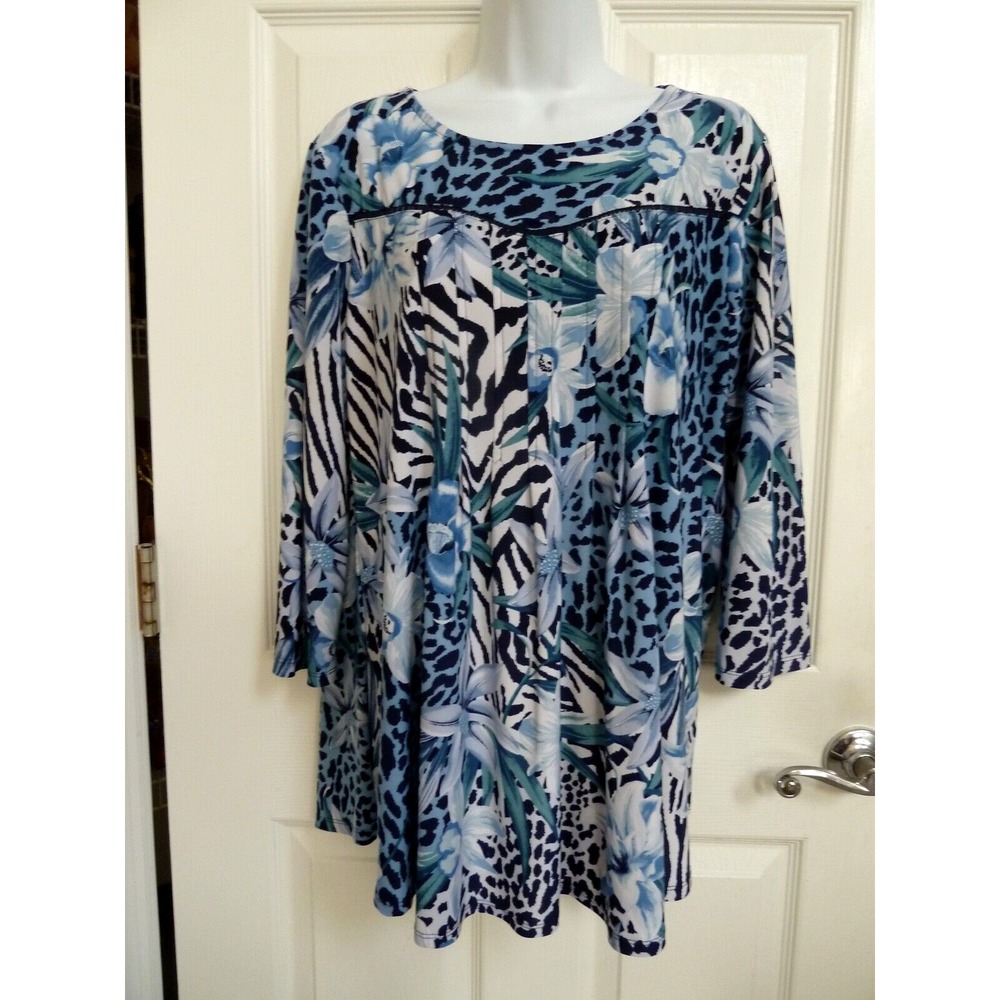 **AVA & GRACE Sz Large Gathered Animal Floral Print 3/4 Sleeve Career Office**